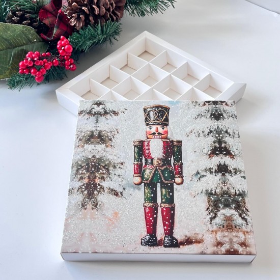 16 Bölmeli Simli Bonbon Çikolata Kutusu-(Kurşun Asker-Noel Baba)