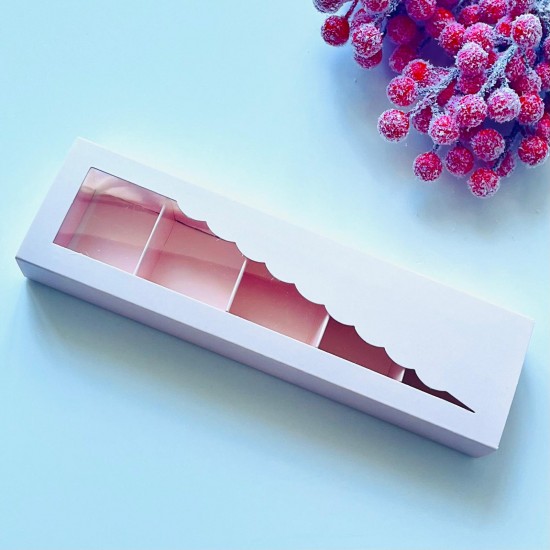 5 Bölmeli Pencere Desenli Bonbon Çikolata Kutusu