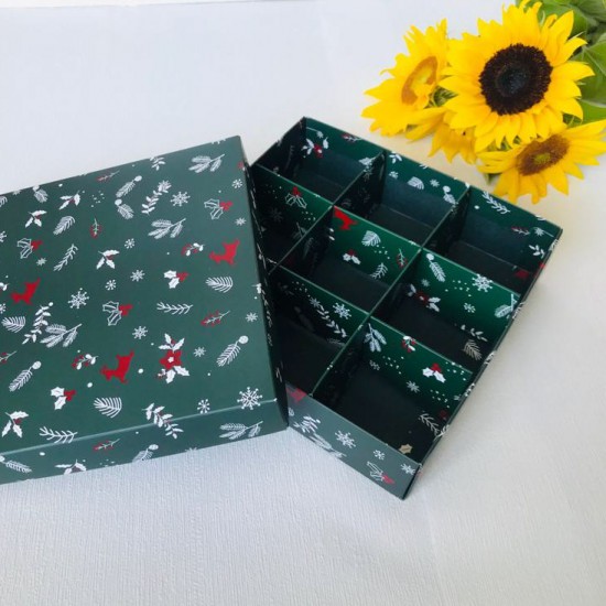 20x20x5 Karton Kutu (9 Bölmeli) 20x20x5 Karton Kutu (9 Bölmeli)