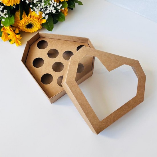 9 Bölmeli Kalp Tasarım Çikolata Kutusu