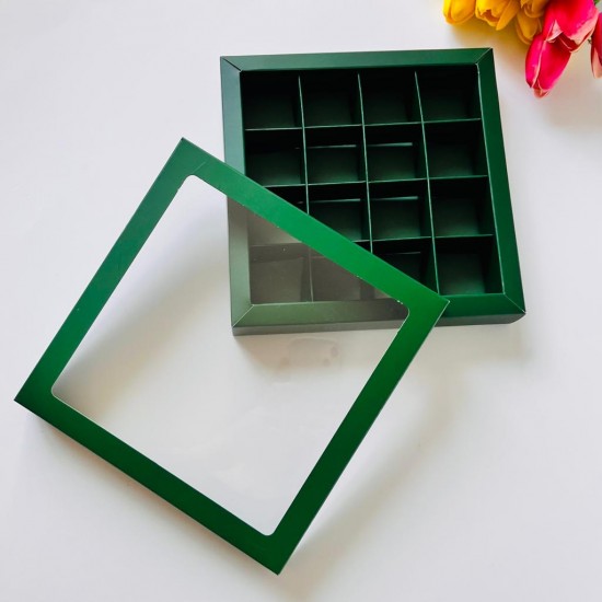 16 Bölmeli Pencereli Çikolata Kutusu-Madlen Uyumlu 16 Bölmeli Pencereli Çikolata Kutusu-Madlen Uyumlu