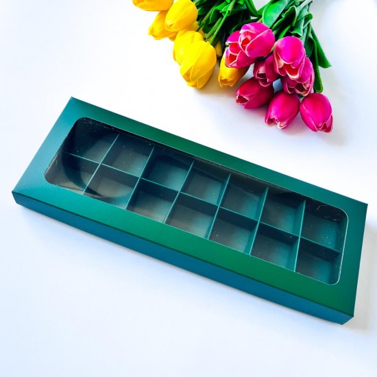 14 Bölmeli Pencereli Çikolata-Bonbon Kutusu 14 Bölmeli Pencereli Çikolata-Bonbon Kutusu