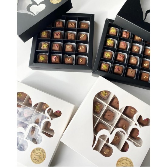 16 Bölmeli Kalp Tasarım Bonbon Çikolata Kutusu