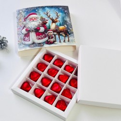 16 Bölmeli Simli Noel Baba Çikolata Kutusu ve Kılıfı 16 Bölmeli Simli Noel Baba Çikolata Kutusu ve Kılıfı