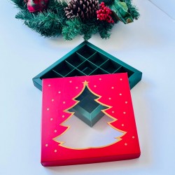 16 Bölmeli Çam Ağacı Tasarım Çikolata Kutusu Gold Yaldız  (kırmızı-yeşil)