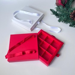 9 Bölmeli Çanta Model Bonbon Çikolata Kutusu