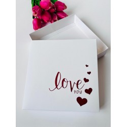 18x18x4 Kırmızı Yaldız Love Baskılı Karton Kutu