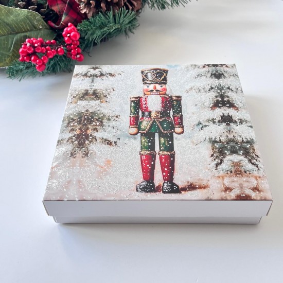 18x18x4 Karton Kurabiye Kutusu Simli Kurşun Asker