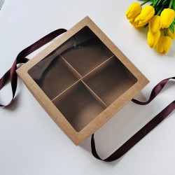 21x21x8 Pencereli Taşıma Kutusu 4 Bölmeli