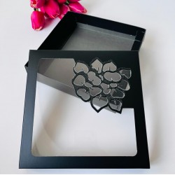 18x18x4 Çiçek Tasarım Karton Kutu