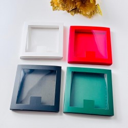 13x13x1 cm Pencereli Stick Çikolata Kutusu