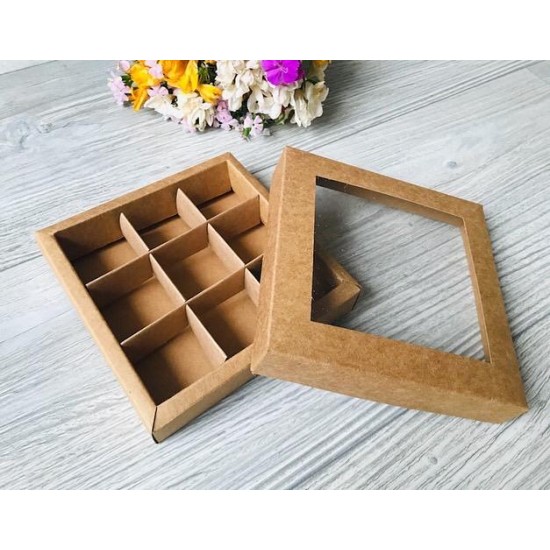 9 Bölmeli Pencereli Bonbon Çikolata Kutusu