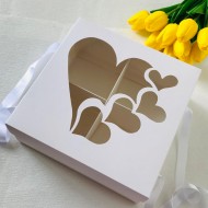 21x21x8 Kalp Tasarım Taşıma Kutusu-4 Bölmeli