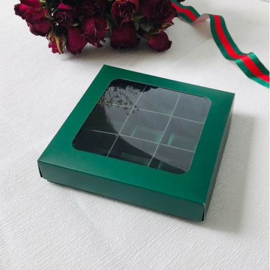 9 Bölmeli Pencereli Bonbon Çikolata Kutusu
