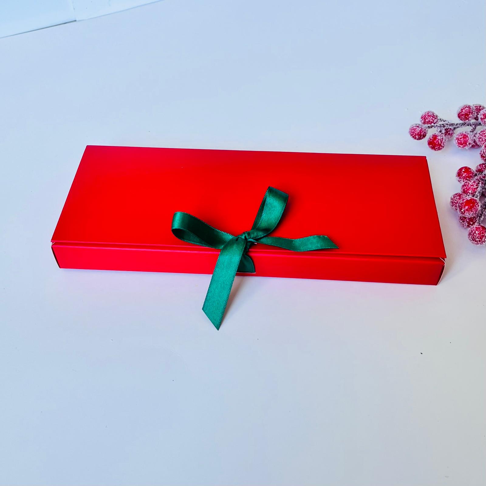 12 Bölmeli Karton Çikolata-Bonbon Kutusu — galeri görseli