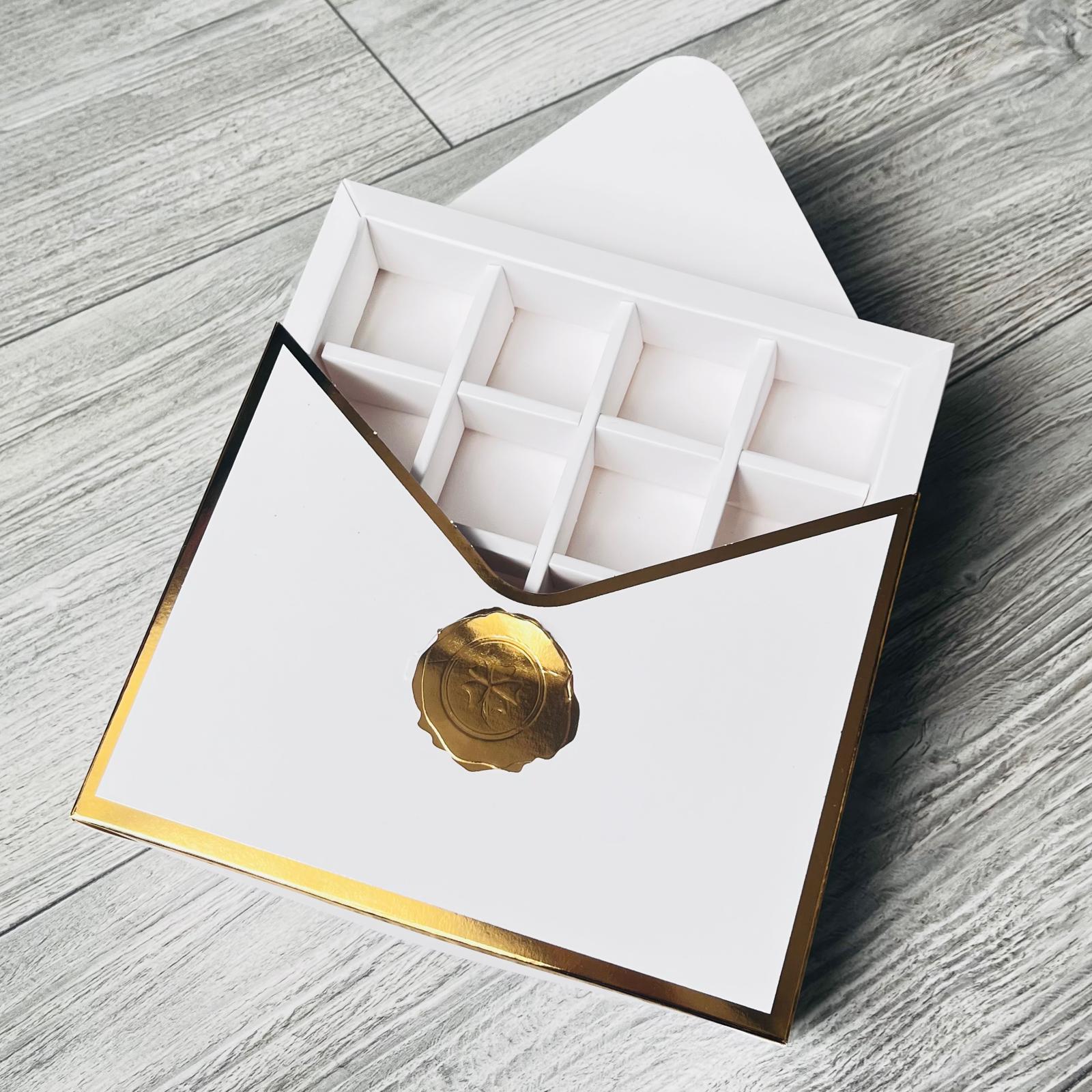 12 Bölmeli Zarf Tasarım Gold Yaldız Kutu — galeri görseli
