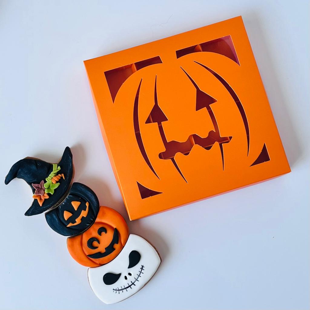 16 Bölmeli Bal Kabağı Tasarım Bonbon Çikolata Kutusu-Halloween — galeri görseli