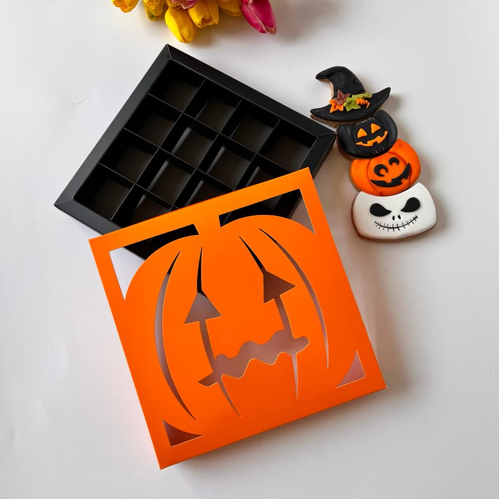 16 Bölmeli Bal Kabağı Tasarımlı Halloween Çikolata Kutusu-Madlen Uyumlu — galeri görseli