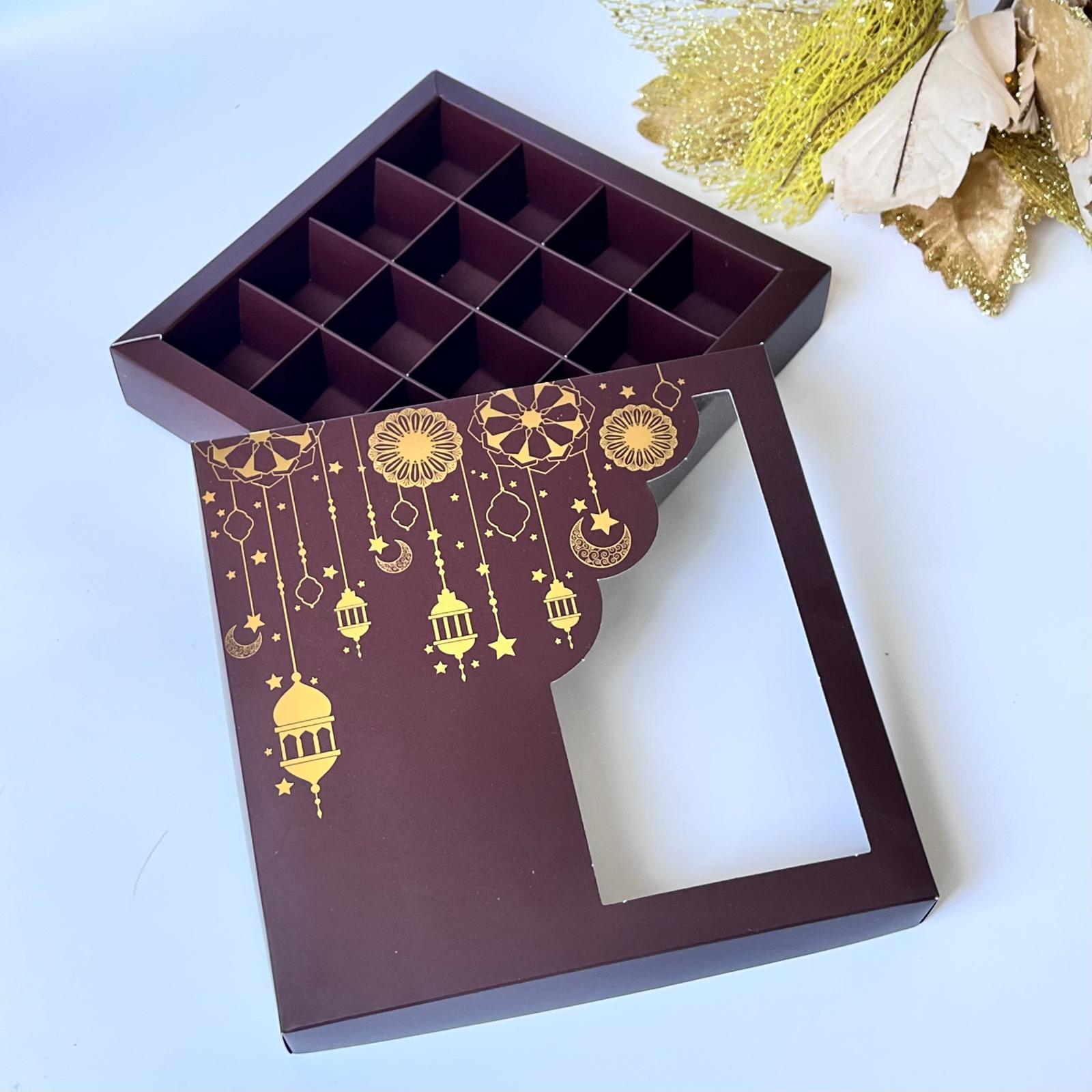 16 Bölmeli Bonbon Çikolata Kutusu Gold Yaldız Ramazan Temalı — galeri görseli