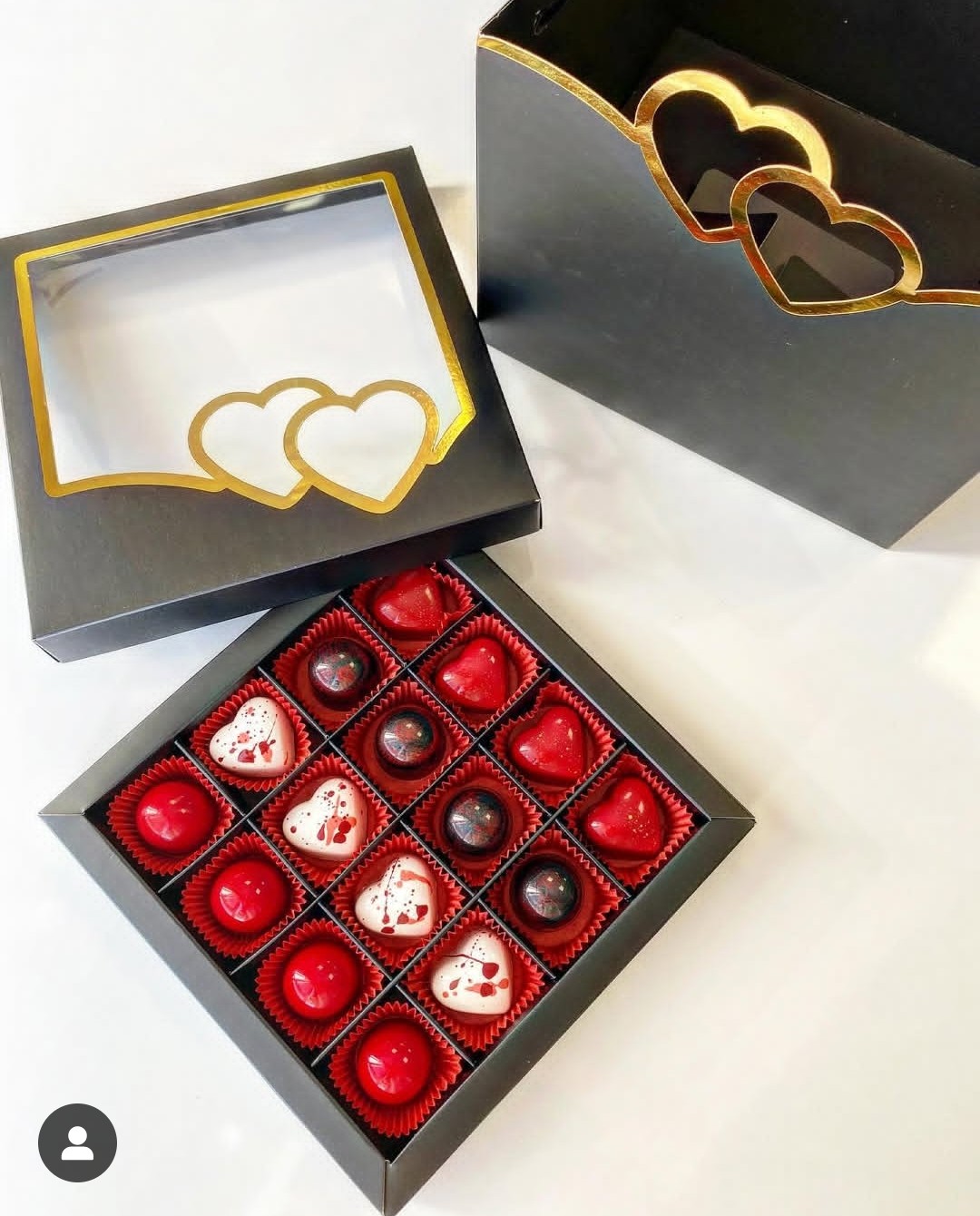 16 Bölmeli Çikolata Kutu ve Çanta Set — galeri görseli