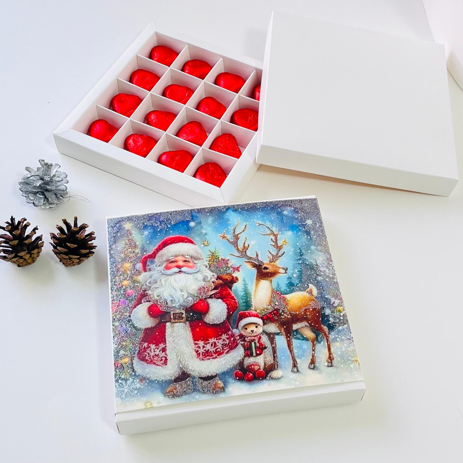 16 Bölmeli Simli Noel Baba Çikolata Kutusu ve Kılıfı — galeri görseli