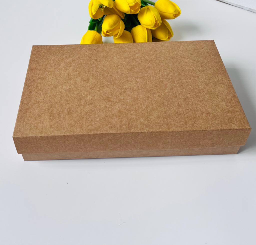 16x27x5 Karton Kutu — galeri görseli