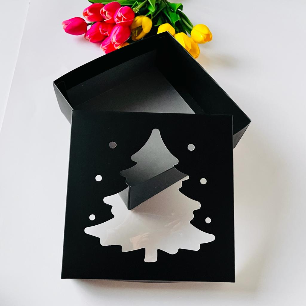 21x21x8 Çam Ağacı Tasarım Karton Kutu — galeri görseli