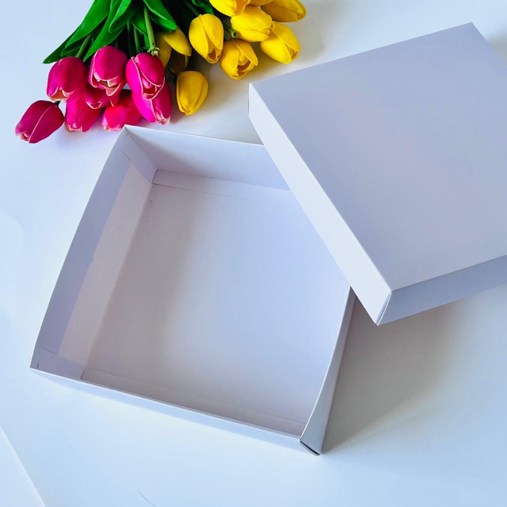 21x21x8 Karton Kutu — galeri görseli