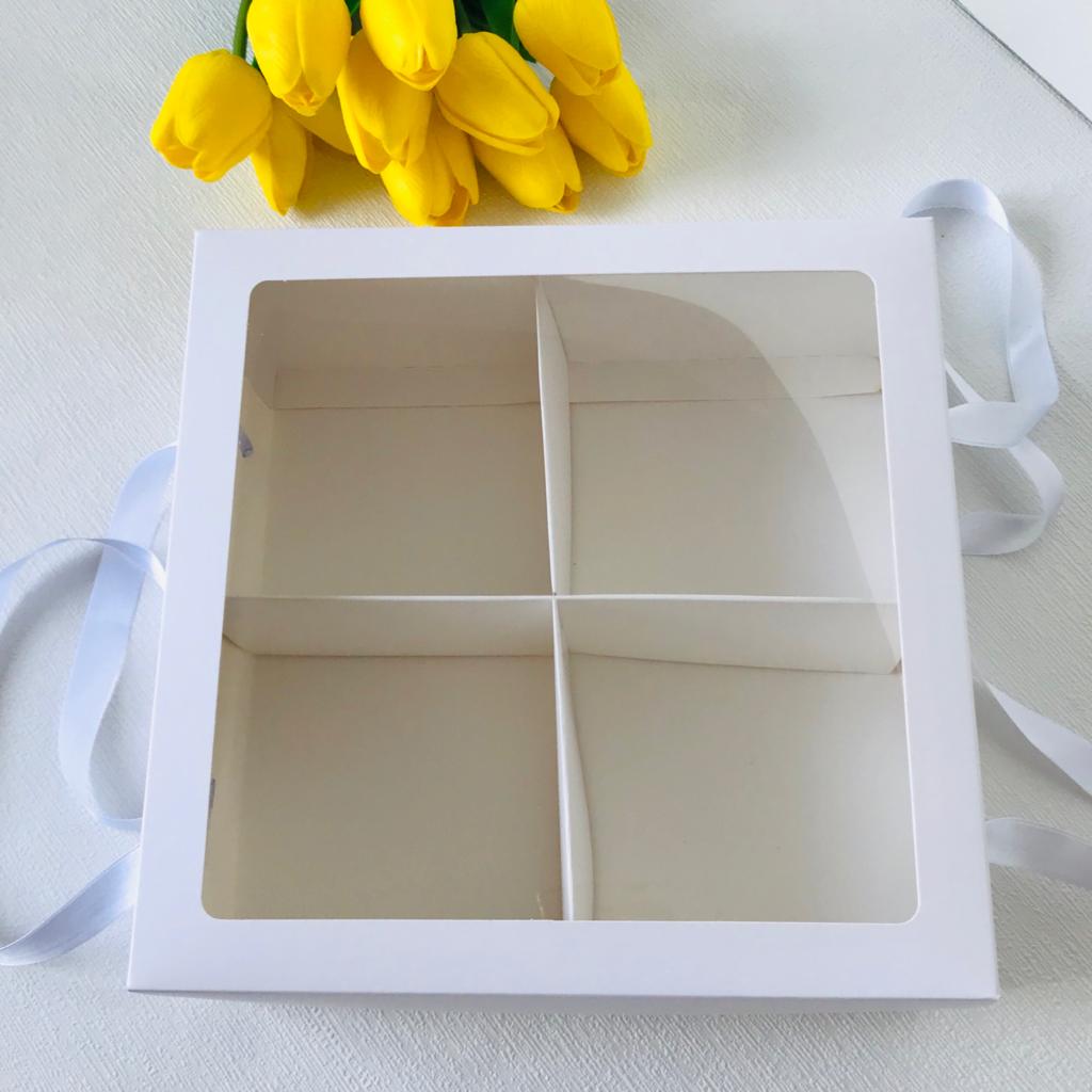 21x21x8 Pencereli Taşıma Kutusu 4 Bölmeli — galeri görseli