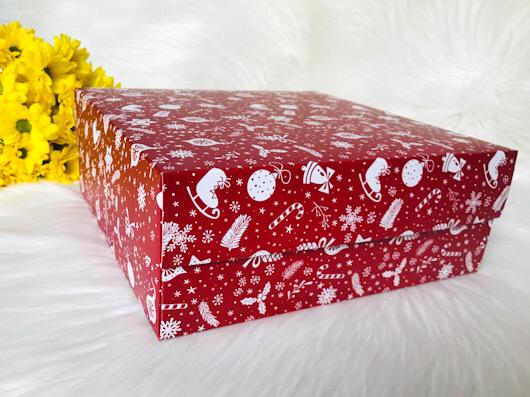 25x25x10 Karton Kutu Yılbaşı Desen — galeri görseli