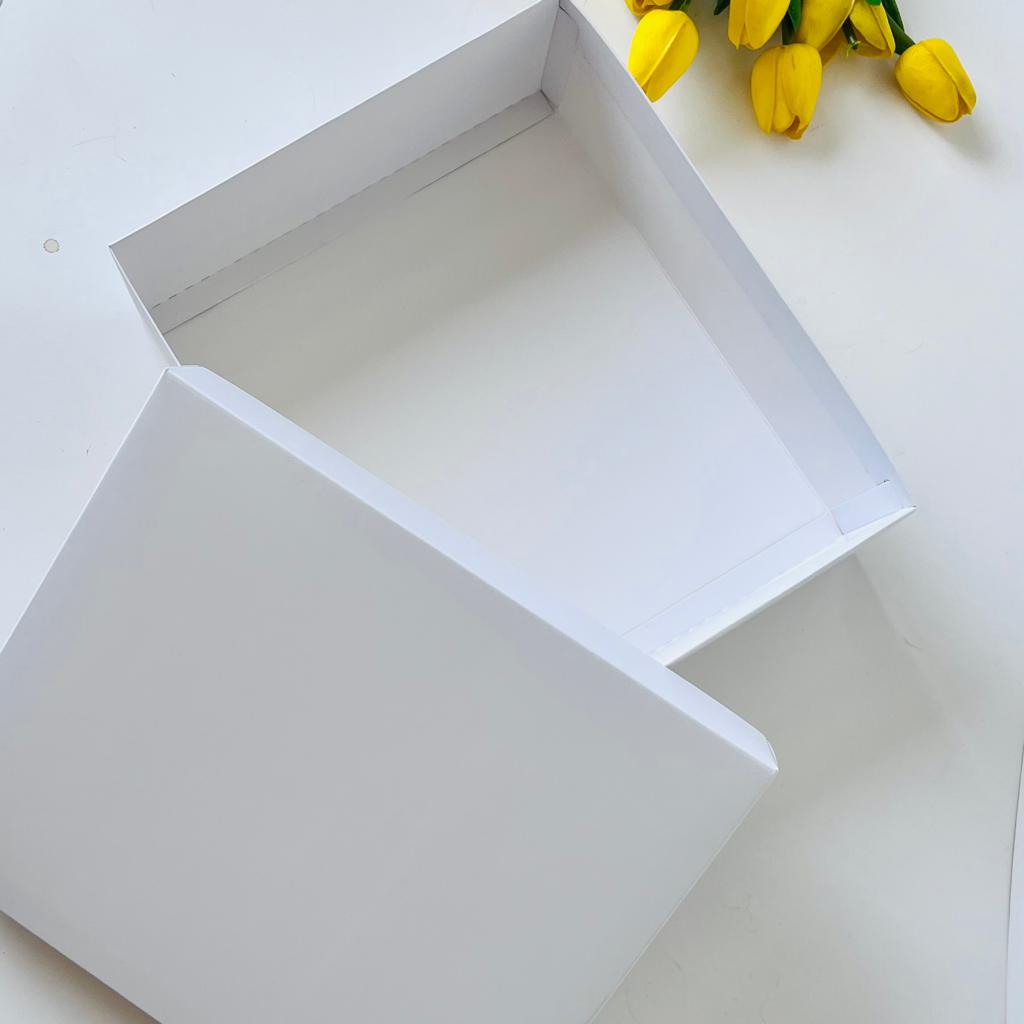25x30x9 Karton Kutu — galeri görseli