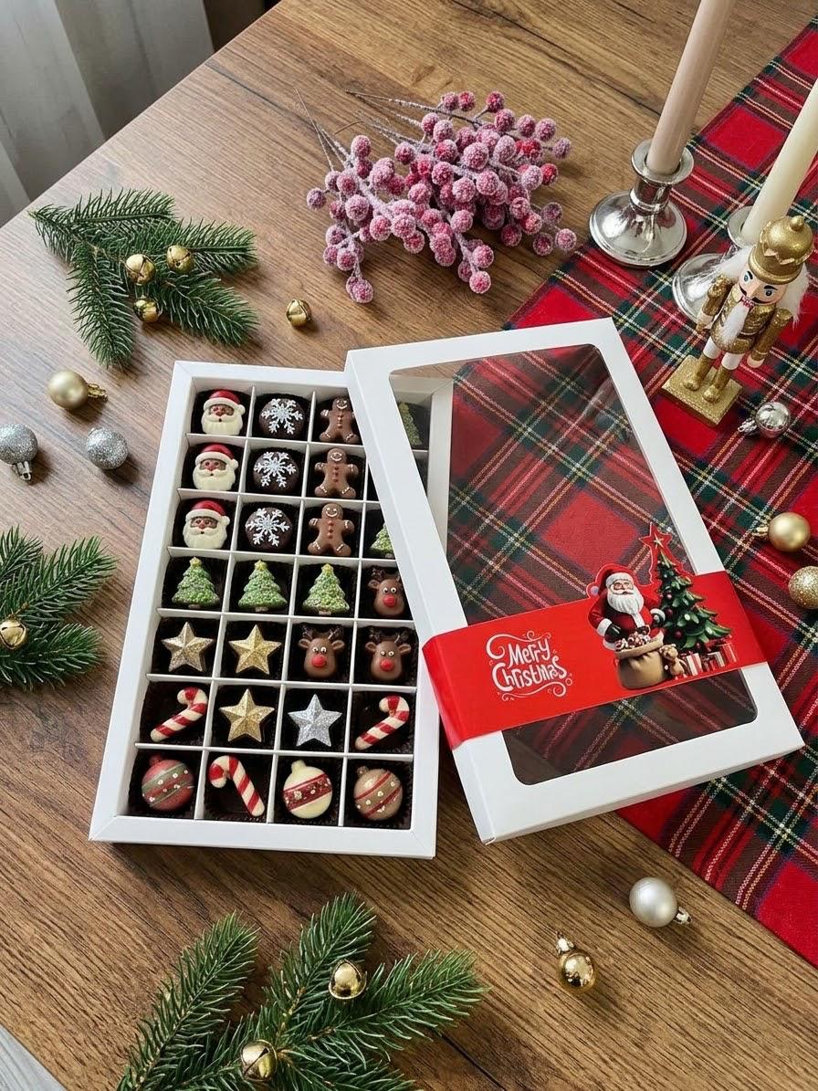 28 Bölmeli Pencereli Bonbon Çikolata Kutusu-Yılbaşı Şeritli Noel Baba — ürün görseli