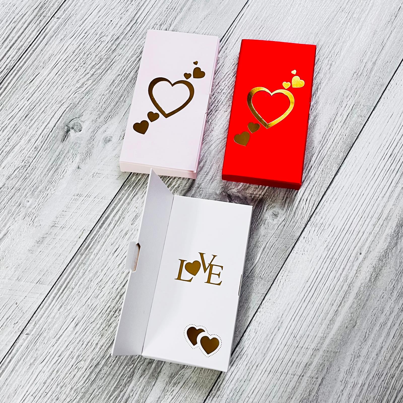 Tablet Çikolata Kutusu Gold Yaldız Love — ürün görseli